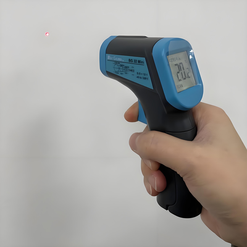 新加坡BLUE GIZMO 红外线测温仪 BG32Mini