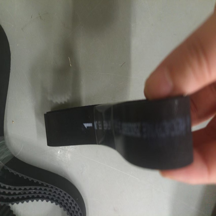 供应意大利Megadyne麦高迪黑色聚氨酯齿形同步带 25-T5-340