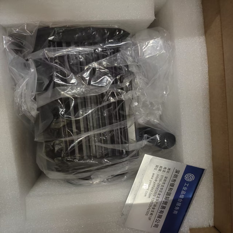 德国Lenze伦茨 伺服电机 MDSKSRS056-23