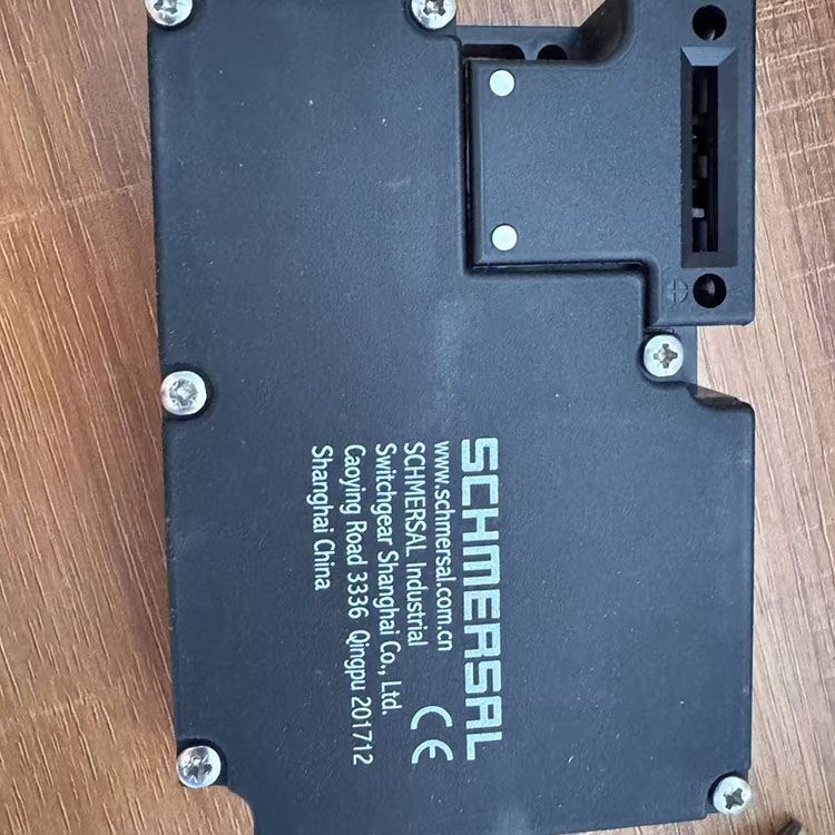 施迈赛SCHMERSAL安全门锁 AZM161SK-12 电磁安全联锁开关 24V